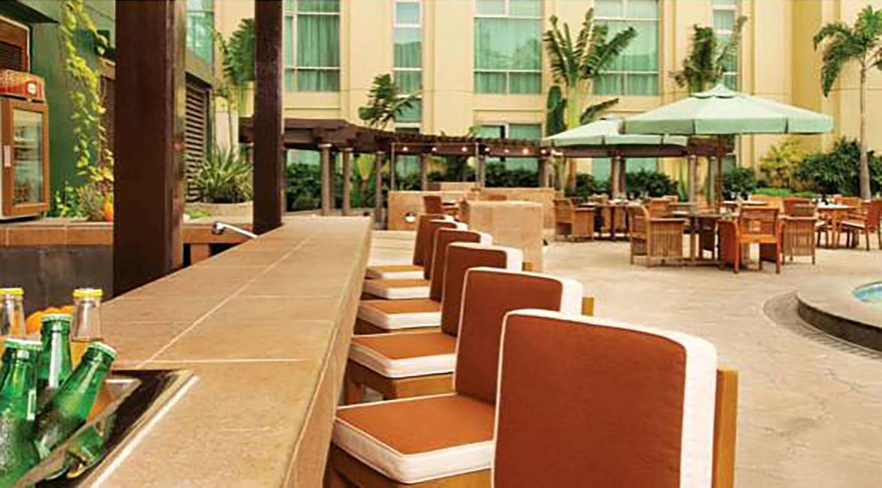 New Coast Hotel Manila Exterior foto